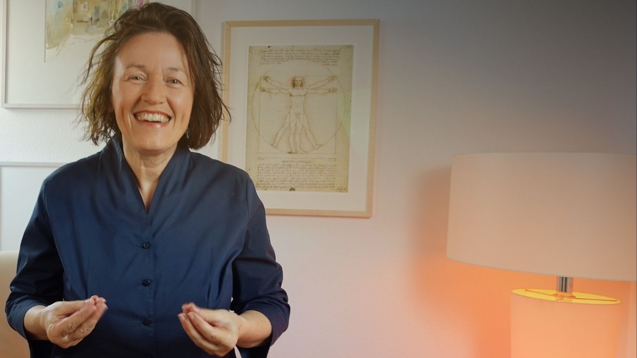 nicht lachen - Podcast Folge Christina Zech Spür dein Glück